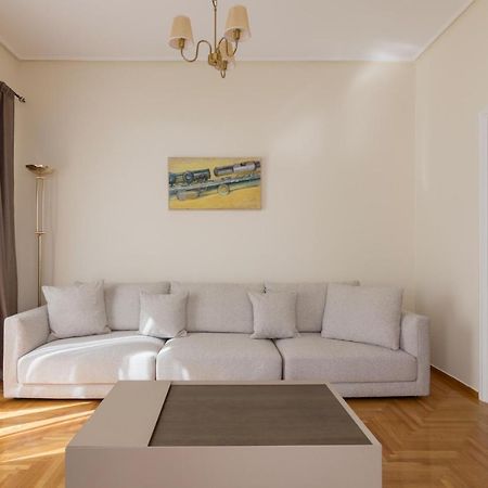 Minimal 2 Bedroom Apt Near The Athens Concert Hall Bagian luar foto