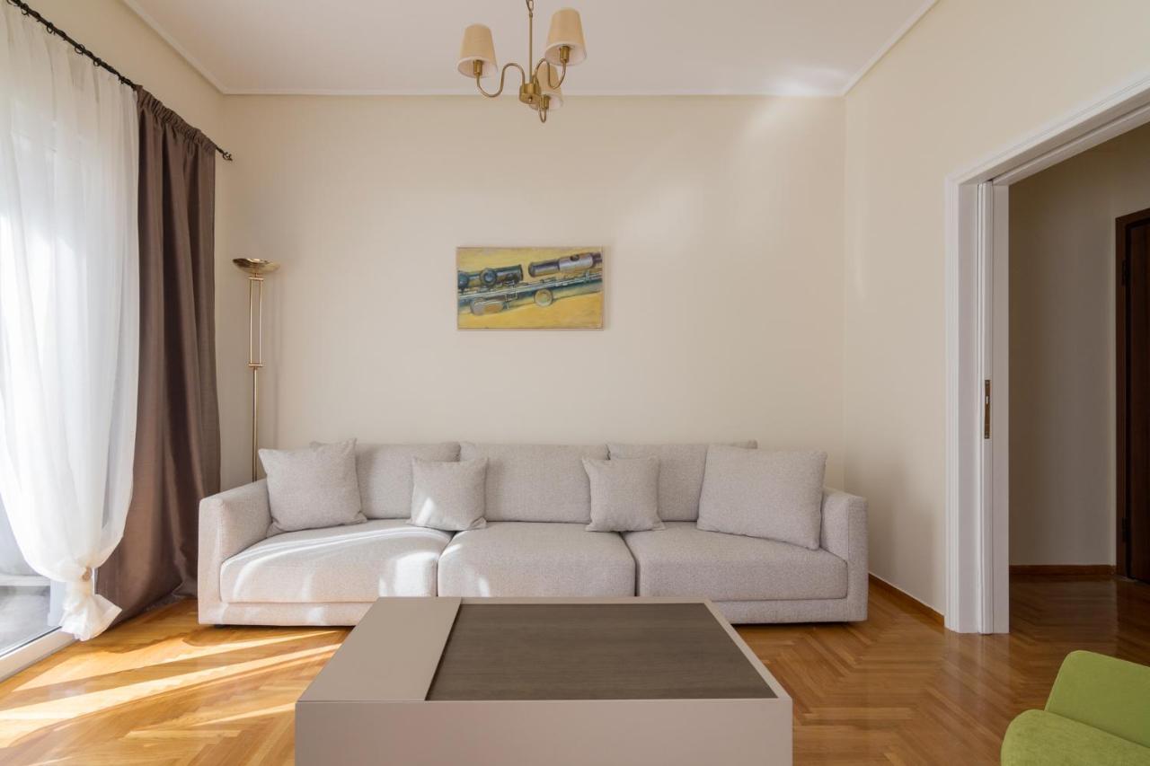 Minimal 2 Bedroom Apt Near The Athens Concert Hall Bagian luar foto