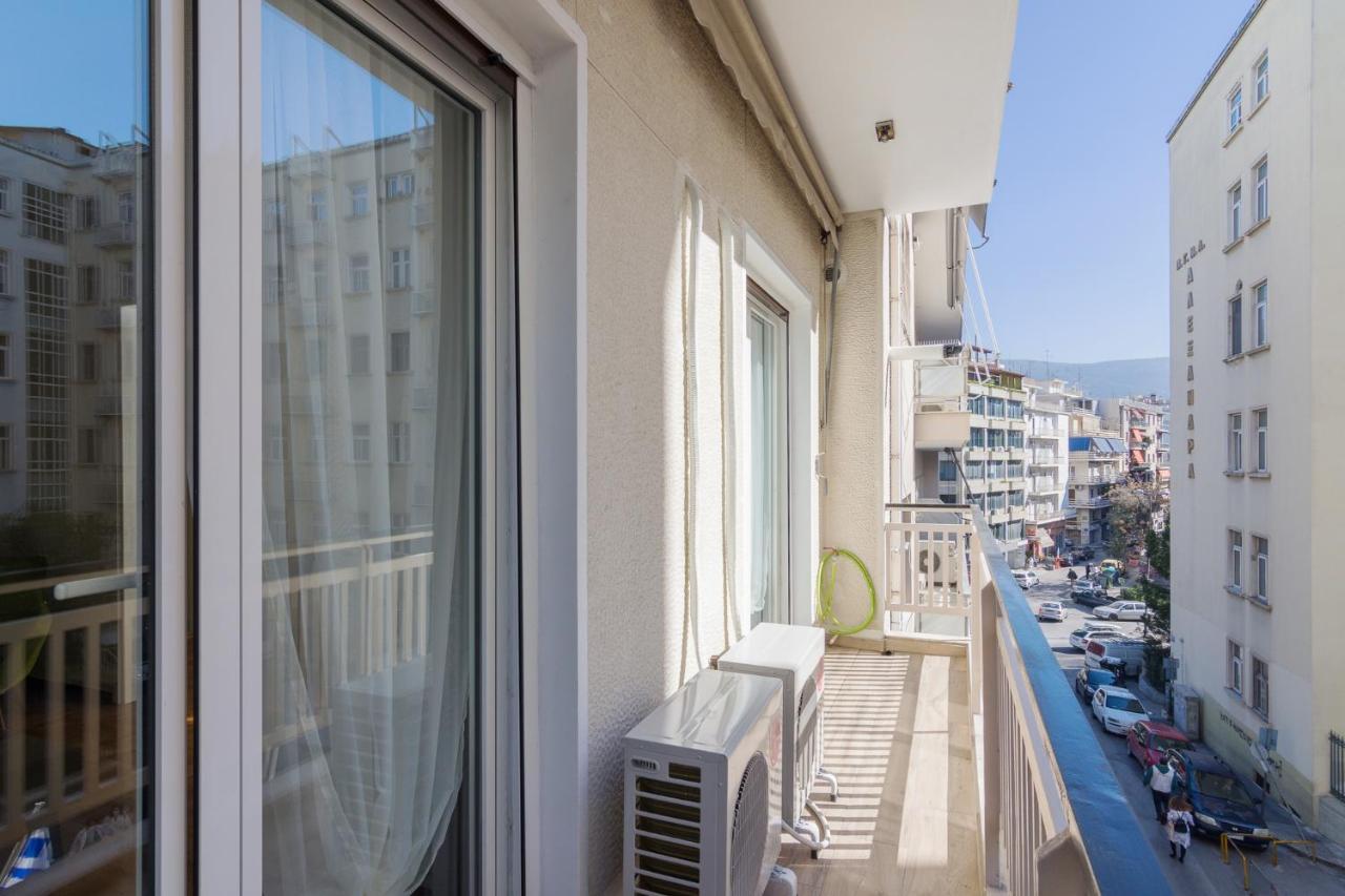 Minimal 2 Bedroom Apt Near The Athens Concert Hall Bagian luar foto
