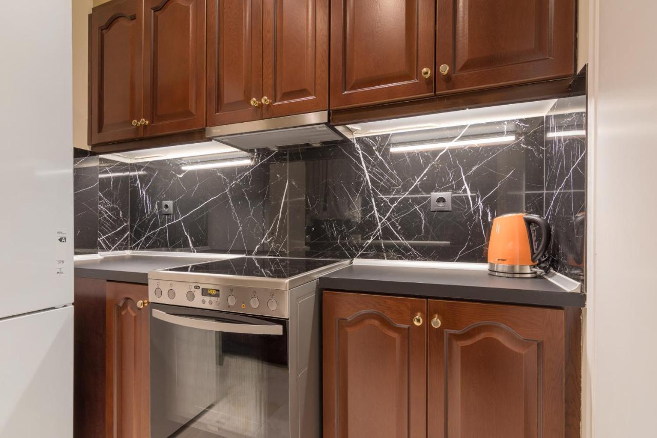 Minimal 2 Bedroom Apt Near The Athens Concert Hall Bagian luar foto