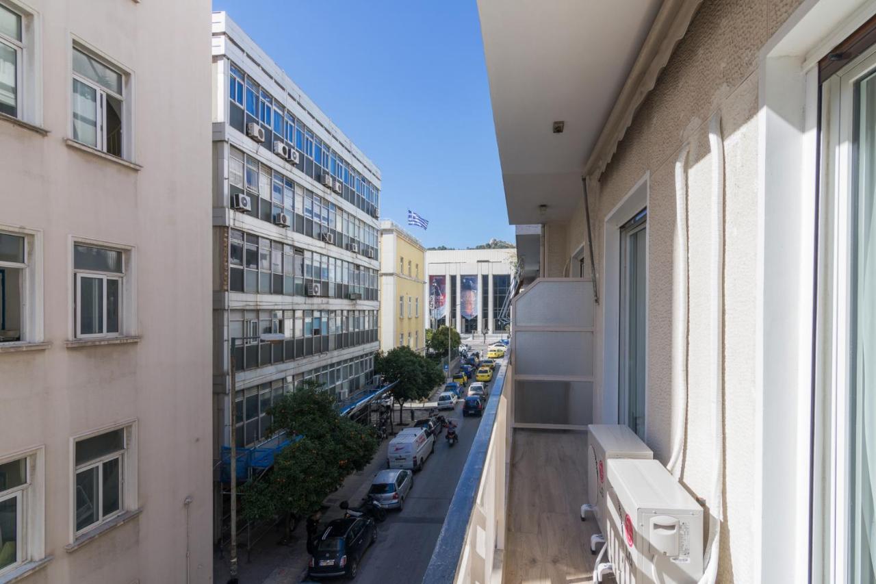 Minimal 2 Bedroom Apt Near The Athens Concert Hall Bagian luar foto