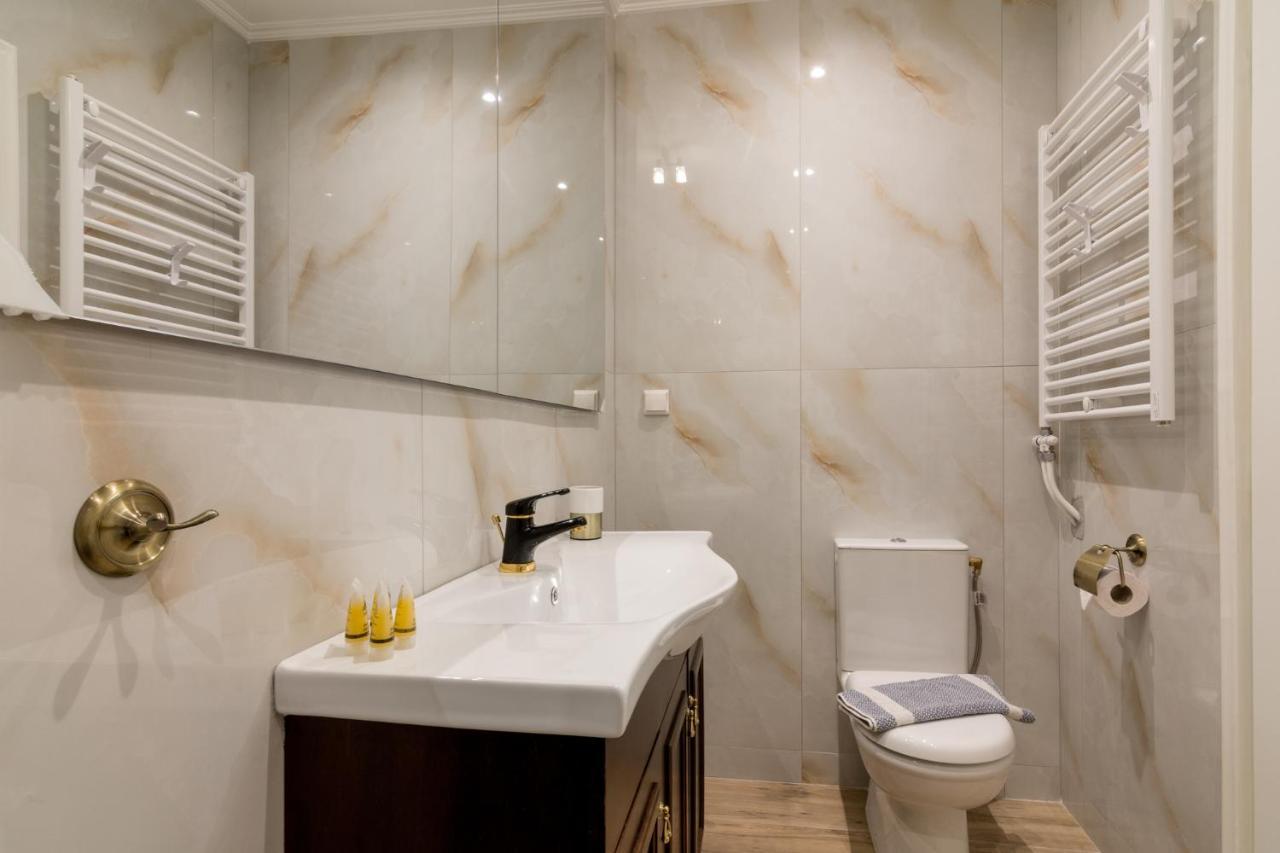Minimal 2 Bedroom Apt Near The Athens Concert Hall Bagian luar foto